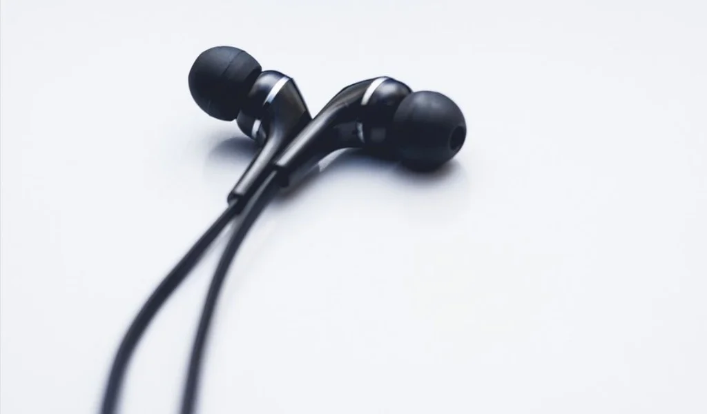 What Is the Mesh in Earbuds and Why Is It Important1